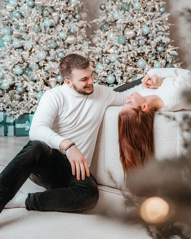 White Room karácsonyi díszlet